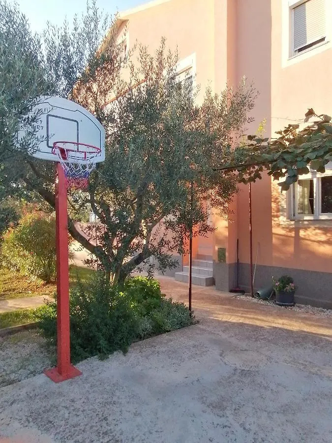 Apartment Pula 7420A 0*,