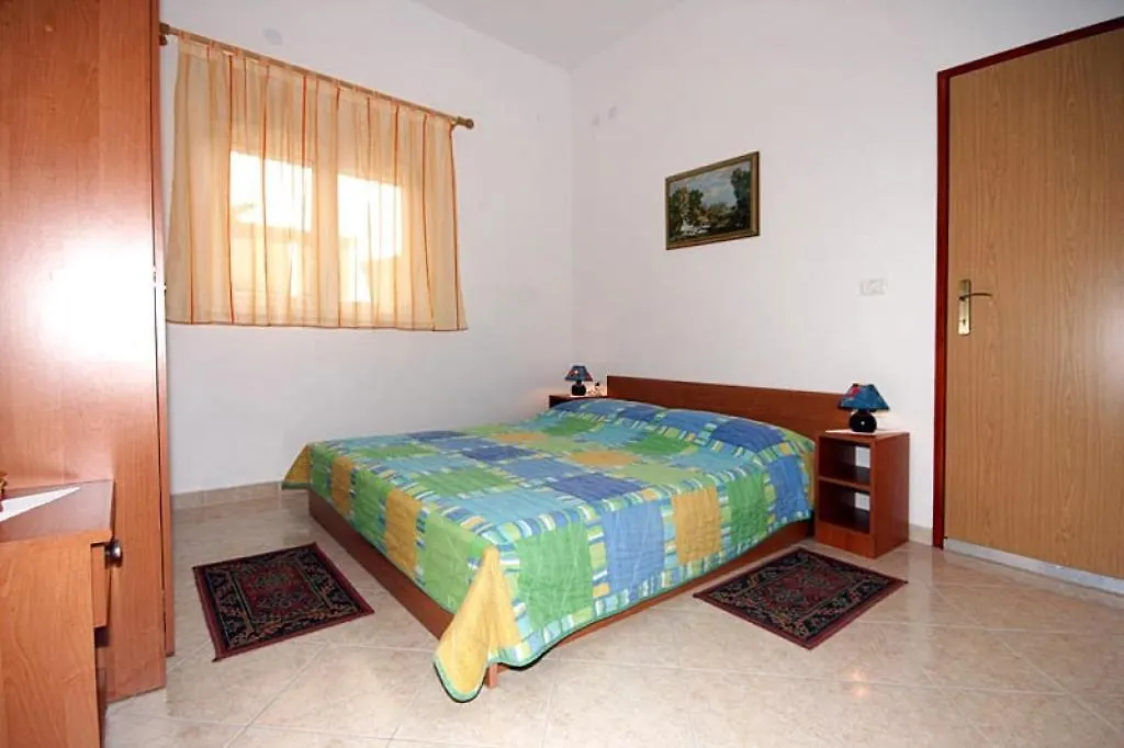 Apartment Pula 7420A
