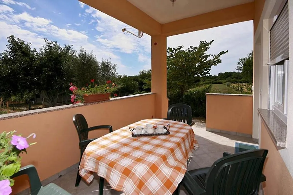 Apartment Pula 7420A
