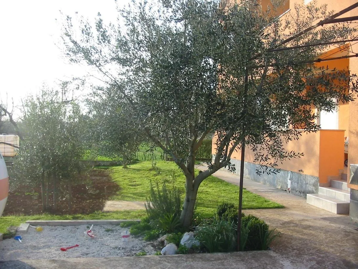 Apartment Pula 7420A